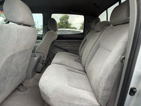 Used 2008 Toyota Tacoma PreRunner RWD image 7