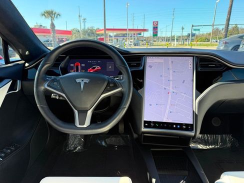 Used 2020 Tesla Model S AWD image 20