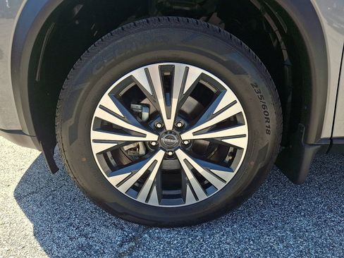 Certified 2023 Nissan Rogue SV AWD/4WD image 8