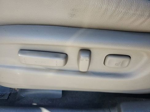 Certified 2022 Honda Pilot Touring image 11