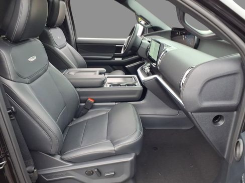 New 2026 Ford Expedition Max Platinum AWD/4WD image 13