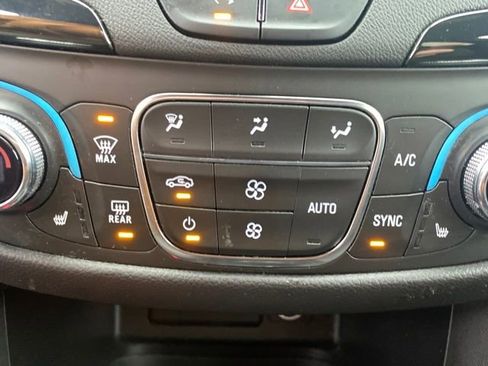 Certified 2023 Chevrolet Equinox RS w/ LPO, Floor Liner Package image 15