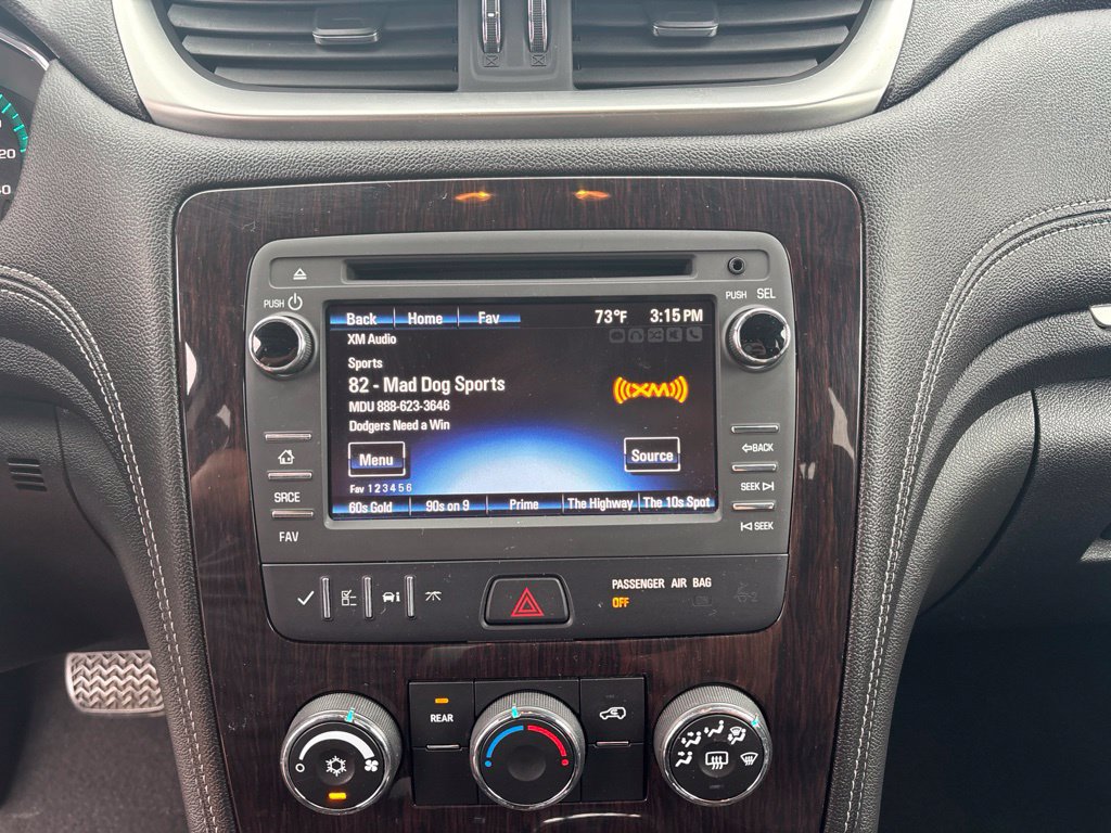 Used 2017 Chevrolet Traverse LT FWD image 20