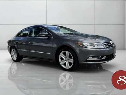Used 2017 Volkswagen CC Sport image 9