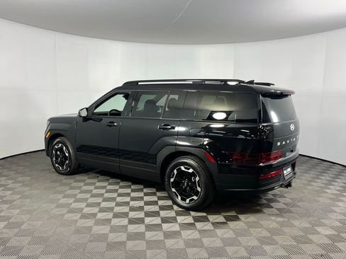 Used 2025 Hyundai Santa Fe SEL image 9