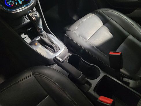 Used 2014 Buick Encore Leather FWD image 26