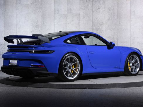 Used 2022 Porsche 911 GT3 RWD image 9