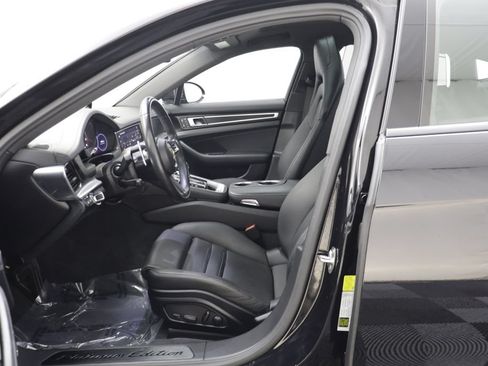 Used 2023 Porsche Panamera Platinum Edition RWD image 5