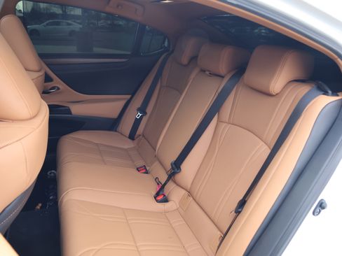 Certified 2025 Lexus ES 350 Ultra Luxury image 35