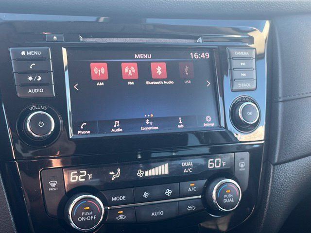 Used 2020 Nissan Rogue SV AWD/4WD image 39