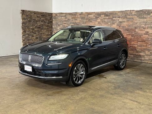 Used 2022 Lincoln Nautilus Reserve w/ Equipment Group 201A AWD/4WD image 5