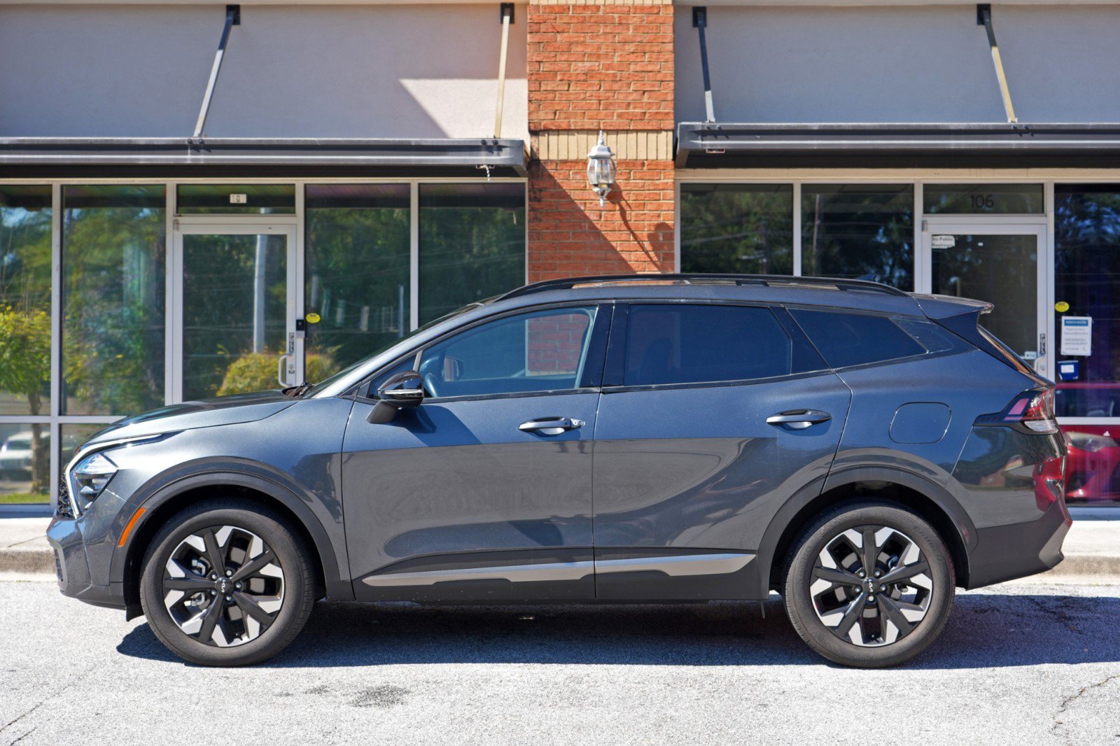 Used 2023 Kia Sportage X-Line w/ X-Line Premium Package AWD/4WD image 47