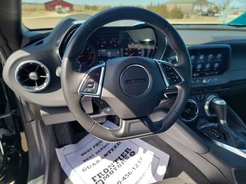 Used 2023 Chevrolet Camaro LT w/ Technology Package RWD image 14