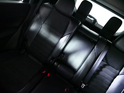 Used 2024 Mitsubishi Outlander SE FWD image 12