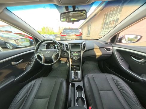 Used 2013 Hyundai Elantra GT w/ Tech Pkg image 26