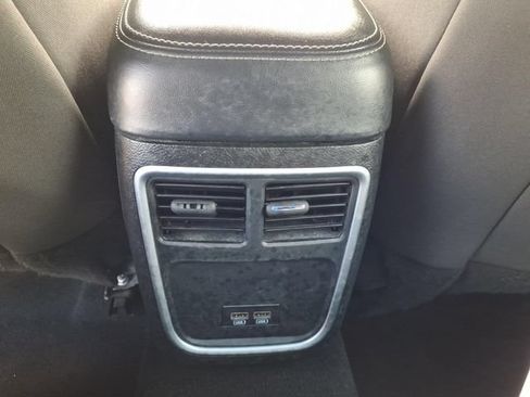 Used 2023 Dodge Charger SXT RWD image 12