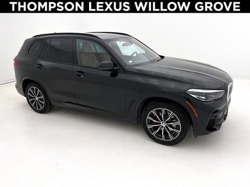 Used 2023 BMW X5 xDrive40i w/ M Sport Package image 1