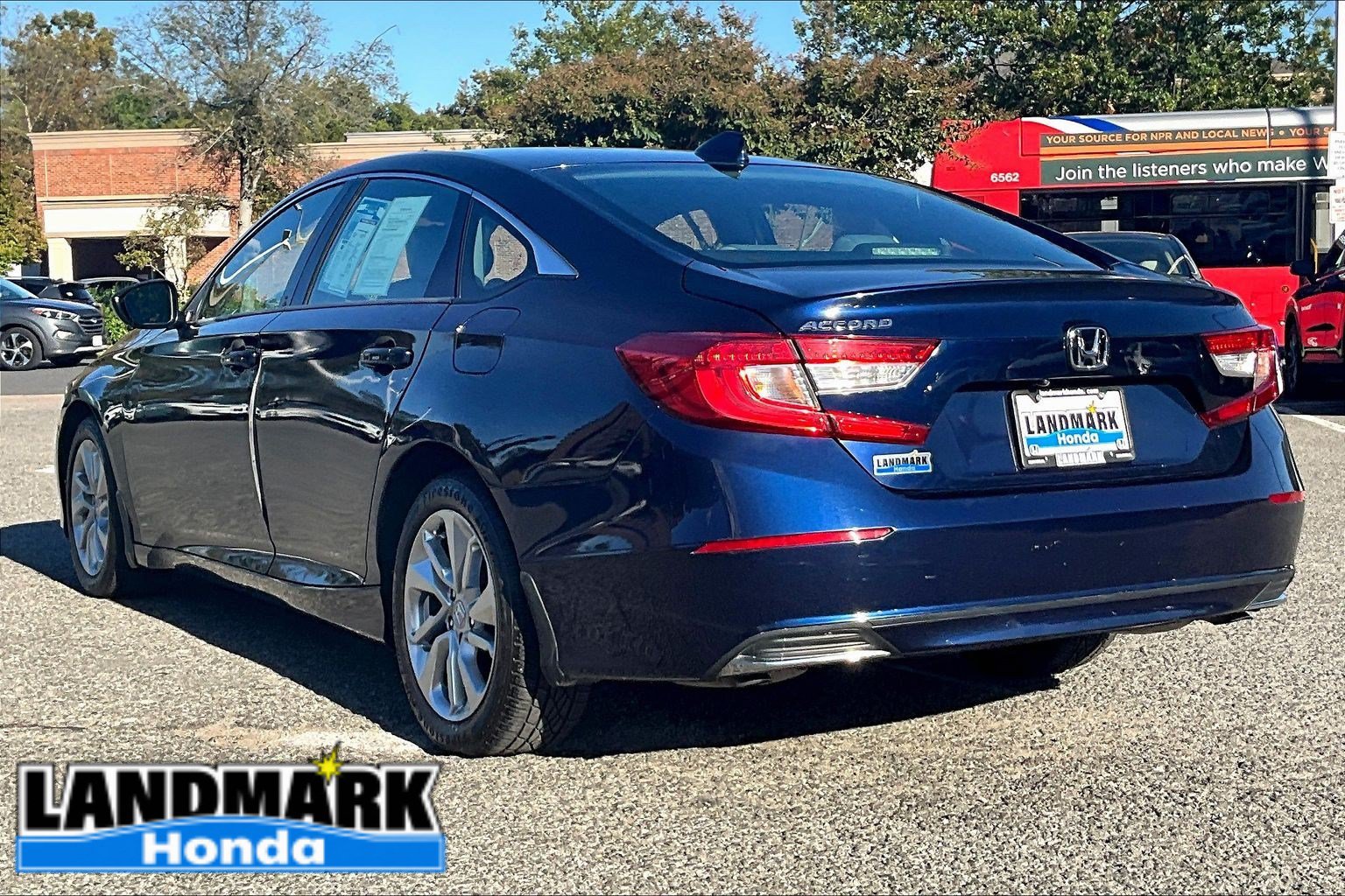 Used 2019 Honda Accord LX image 12