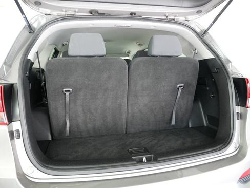 Used 2019 Kia Sorento FWD V6 image 33