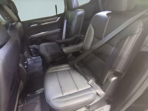 Used 2025 GMC Acadia Elevation w/ Elevation Premium Package image 25