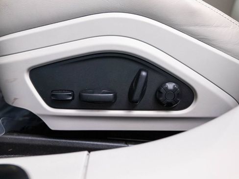 Certified 2023 Porsche Panamera 4 Platinum Edition AWD/4WD image 22