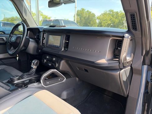 Used 2023 Ford Bronco Outer Banks AWD/4WD image 12