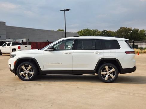 Used 2021 Jeep Grand Cherokee L Limited AWD/4WD image 4