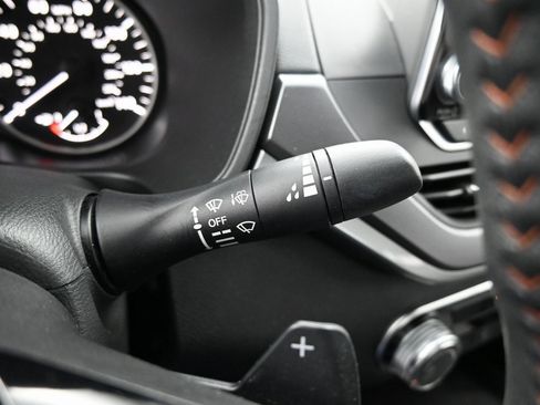 Used 2023 Nissan Altima 2.5 SR image 16