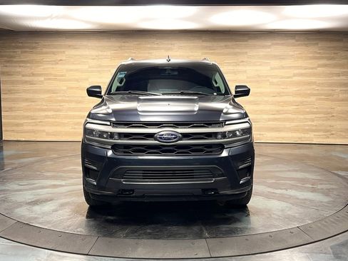 Used 2024 Ford Expedition XLT image 19