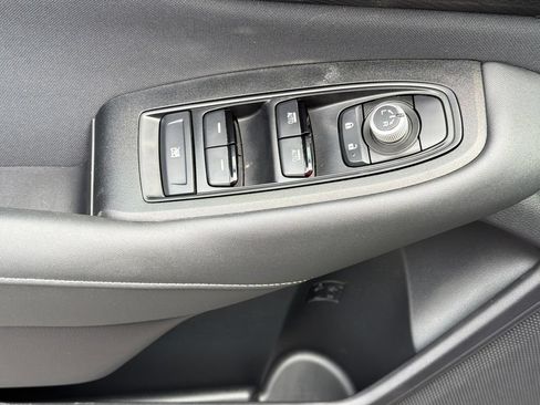 Used 2022 Subaru Outback Premium AWD/4WD image 11