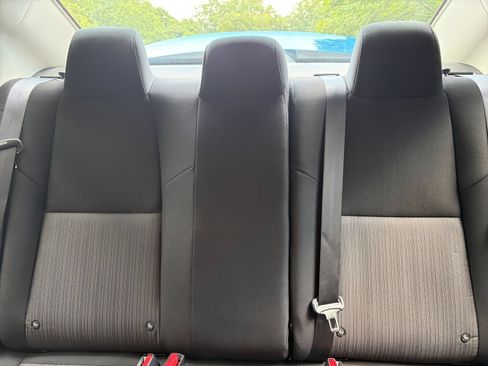 Used 2025 Nissan Sentra SV FWD image 36