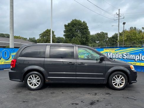 Used 2012 Dodge Grand Caravan Crew FWD image 2