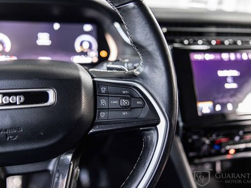 Used 2021 Jeep Grand Cherokee L Laredo w/ Luxury Tech Group I image 25