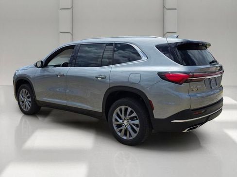 Used 2026 Buick Enclave Preferred w/ Power Package FWD image 3