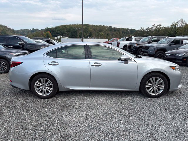 Used 2015 Lexus ES 350 w/ Premium Package FWD image 6