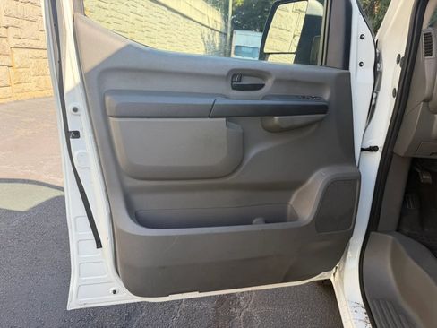 Used 2020 Nissan NV 1500 SV RWD image 14