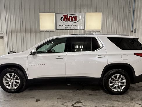 Used 2018 Chevrolet Traverse LT AWD/4WD image 16
