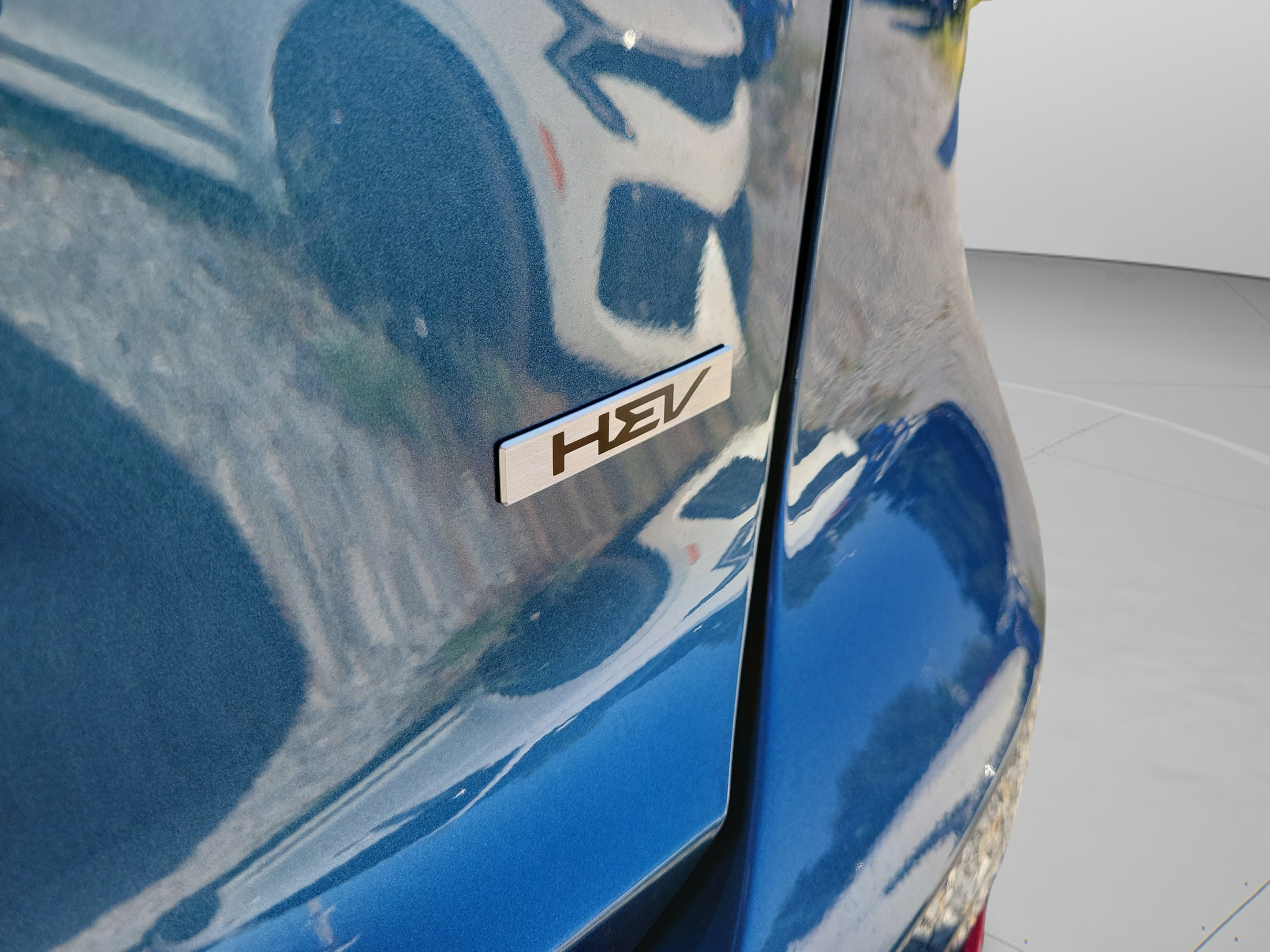 New 2026 Kia Niro SX Touring FWD image 30