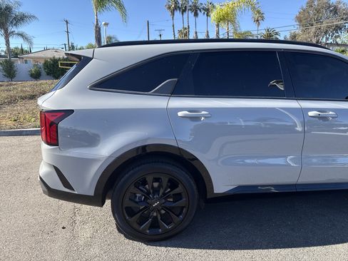 Used 2022 Kia Sorento SX FWD image 7