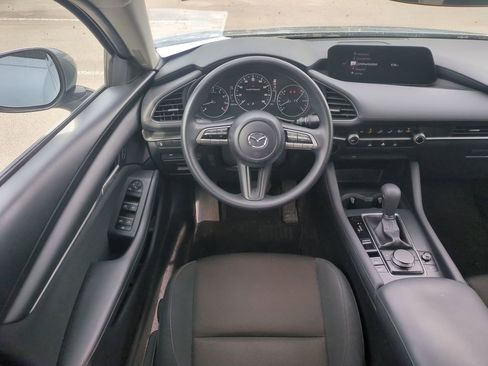 Used 2021 MAZDA MAZDA3 Sedan FWD image 16