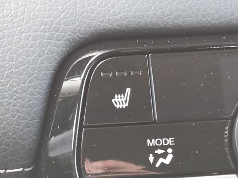 New 2026 Honda Pilot Touring image 6