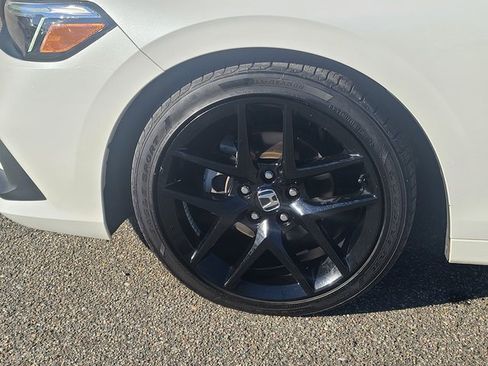 Used 2023 Honda Civic Sport image 31