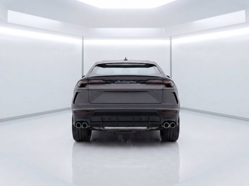 Used 2021 Lamborghini Urus AWD/4WD image 4