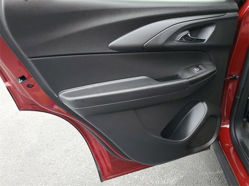 Certified 2024 Chevrolet TrailBlazer LT w/ Convenience Package image 14