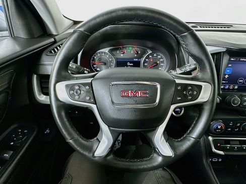 Used 2024 GMC Terrain SLT AWD/4WD image 11