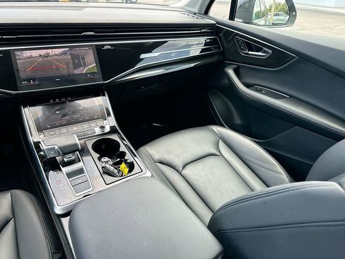 Used 2023 Audi Q7 2.0T Premium Plus w/ Premium Plus Package image 24