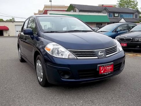 Used 2009 Nissan Versa 1.8 S FWD image 5