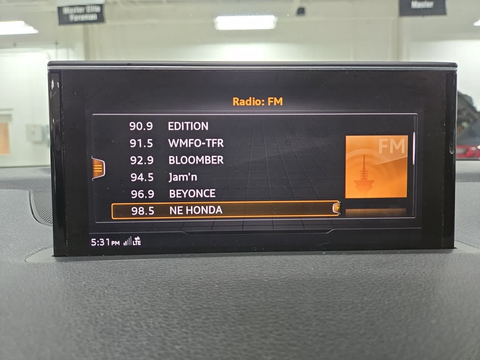 Used 2019 Audi Q7 3.0T Premium Plus w/ Premium Plus Package AWD/4WD image 29