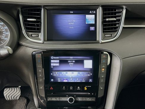 Used 2024 INFINITI QX50 Luxe AWD/4WD image 21