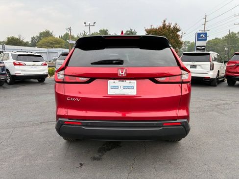 Used 2023 Honda CR-V EX-L image 6